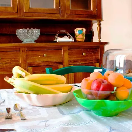 Alojamento de Acomodação e Pequeno-almoço Residenza Santa Lucia