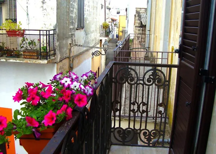 Bed & Breakfast Residenza Santa Lucia 4*
